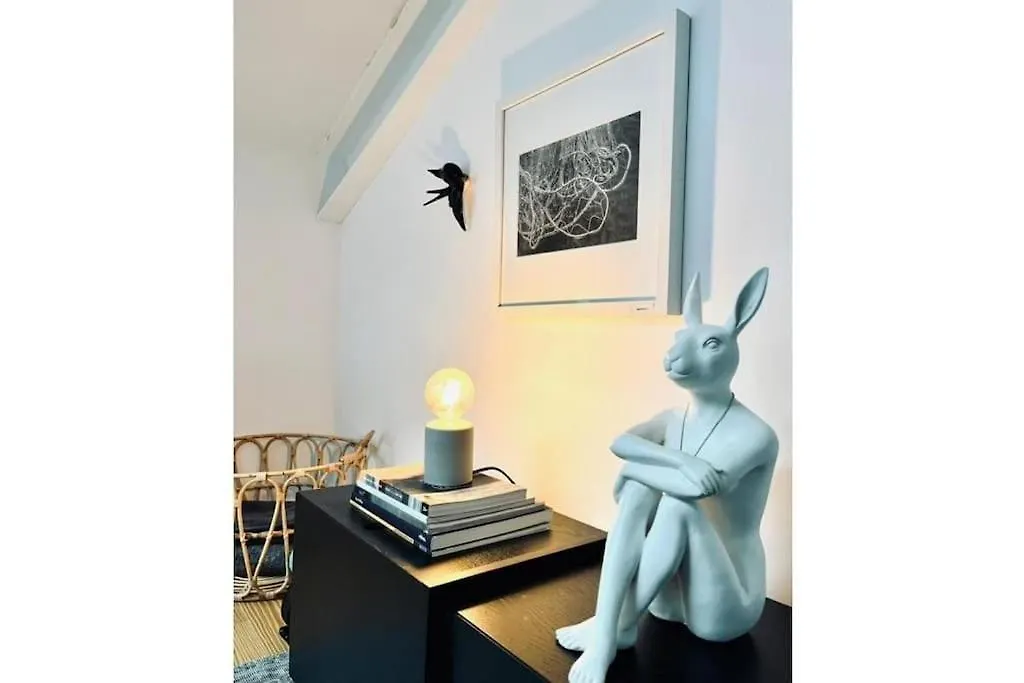 Liberdade Stylish Attic Apt With Ac And City View Лиссабон